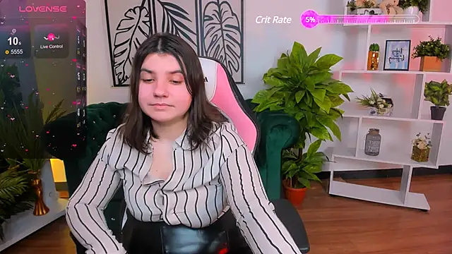 Viola  Shy online show from February 11, 2025, 12:38 am