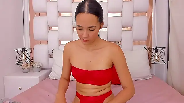 EmmyCruzZ online show from January 11, 2026, 4:56 pm