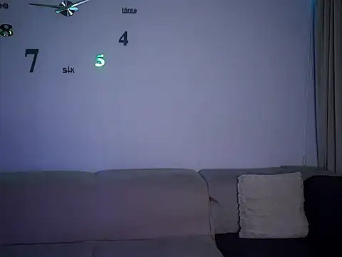 BARBIE 22888 online show from November 24, 2025, 8:08 pm