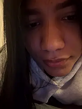 Alissarhys26 online show from January 13, 2026, 10:48 pm