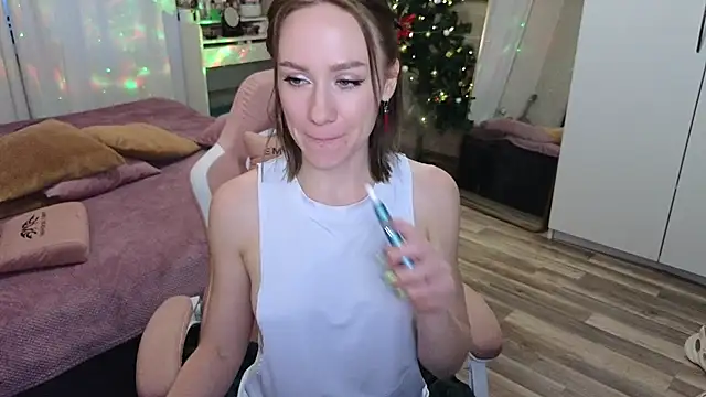 Snapshot of VeronicaRoss chatting on December 26, 2024, 7:56 am VeronicaRoss online show from December 26, 2024, 7:56 am