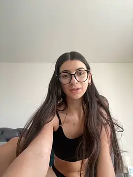 Wildberry  online show from March 5, 2026, 3:41 pm