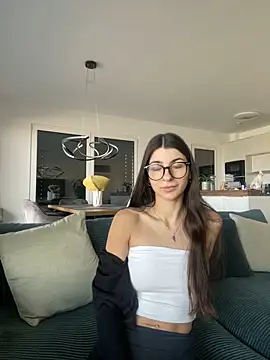 Wildberry  online show from March 19, 2026, 8:40 am