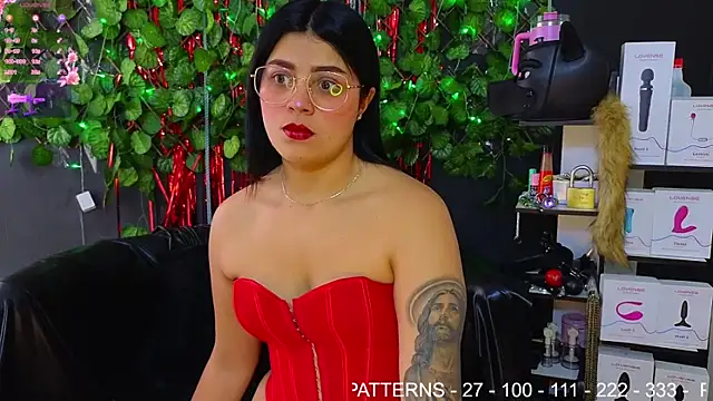 Sweett Mollyy online show from March 8, 2026, 7:39 pm