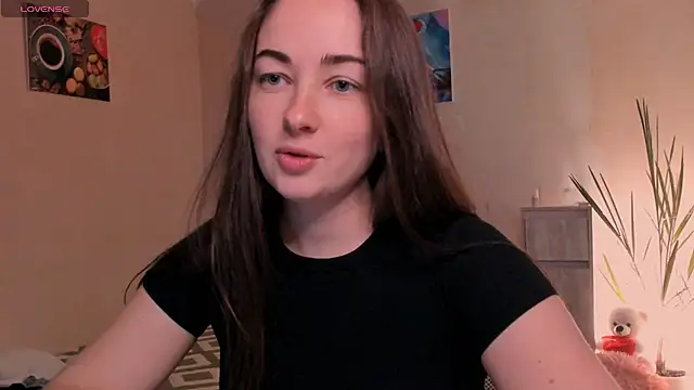 cClandesTina online show from November 23, 2025, 9:47 pm