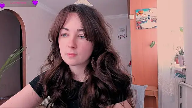 cClandesTina online show from February 11, 2026, 11:59 am