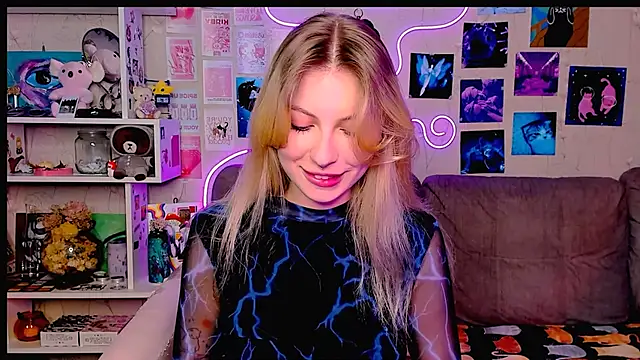 Snapshot of Maria_Hunt chatting on December 11, 2024, 2:52 am Maria Hunt online show from December 11, 2024, 2:52 am