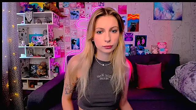 Snapshot of Maria_Hunt chatting on February 7, 2025, 4:06 am Maria Hunt online show from February 7, 2025, 4:06 am