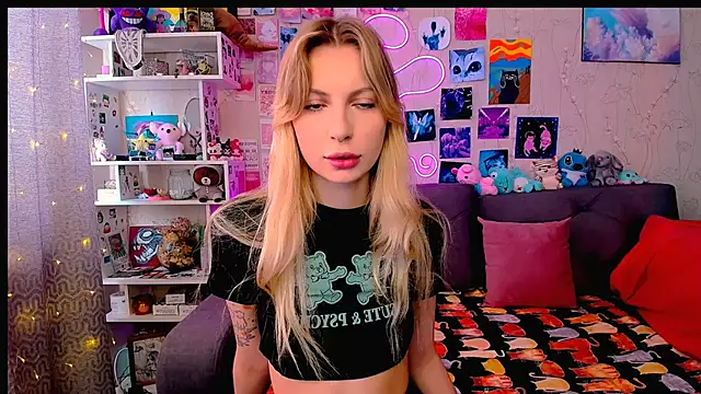 Snapshot of Maria_Hunt chatting on February 21, 2025, 4:29 am Maria Hunt online show from February 21, 2025, 4:29 am