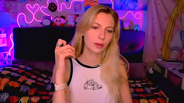 Maria Hunt online show from October 8, 2025, 4:54 am