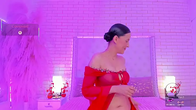 Coco Balenciaga  online show from March 15, 2026, 11:49 am