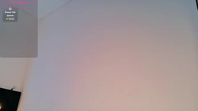 Snapshot of littleebluee chatting on July 10, 2026, 8:00 pm littleebluee online show from July 10, 2026, 8:00 pm
