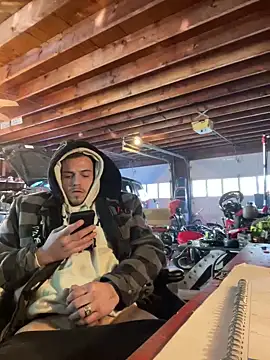 joeycbigcock online show from December 3, 2024, 3:22 pm