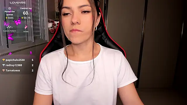 Snapshot of ivyy_scott chatting on September 28, 2025, 11:59 am ivyy scott online show from September 28, 2025, 11:59 am