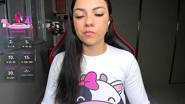 Snapshot of ivyy_scott chatting on November 2, 2025, 5:10 am ivyy scott online show from November 2, 2025, 5:10 am