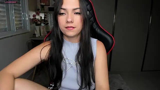 ivyy scott online show from December 2, 2025, 12:54 pm