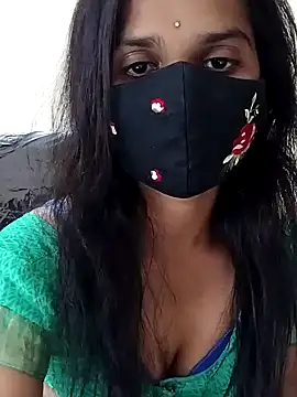 Snapshot of Triveni-Lovely chatting on February 3, 2025, 9:41 am Triveni-Lovely online show from February 3, 2025, 9:41 am