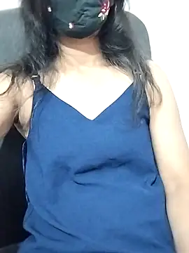 Snapshot of Triveni-Lovely chatting on November 19, 2025, 3:34 pm Triveni-Lovely online show from November 19, 2025, 3:34 pm