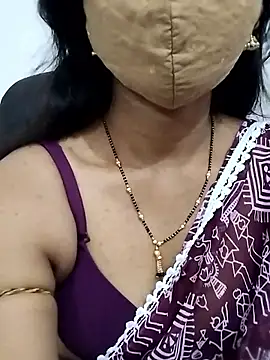 Snapshot of Triveni-Lovely chatting on January 9, 2026, 8:17 am Triveni-Lovely online show from January 9, 2026, 8:17 am