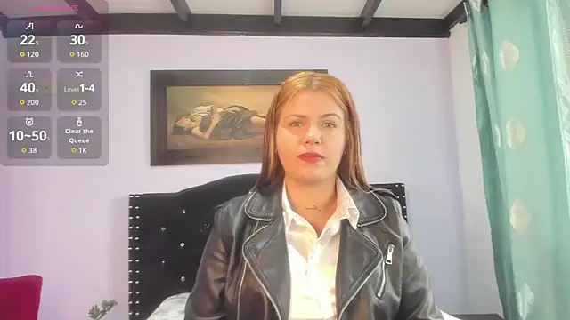 Alexandra Torress online show from October 18, 2025, 4:08 pm