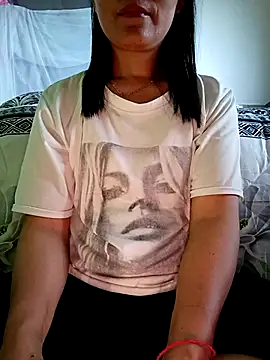 Asian girl13 online show from April 8, 2026, 8:14 am