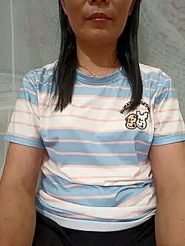 Snapshot of Asian_girl13 chatting on June 30, 2026, 1:56 pm Asian girl13 online show from June 30, 2026, 1:56 pm