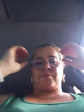 Snapshot of natally_ross21 chatting on October 24, 2025, 10:39 pm natally ross21 online show from October 24, 2025, 10:39 pm