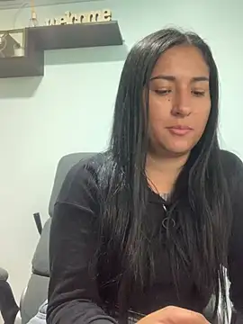 Snapshot of luna_asss chatting on February 8, 2025, 2:38 pm luna asss online show from February 8, 2025, 2:38 pm