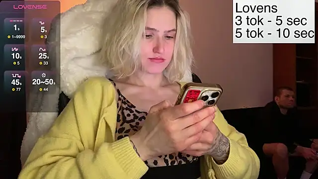 Sexy Sweets online show from December 21, 2025, 6:26 pm