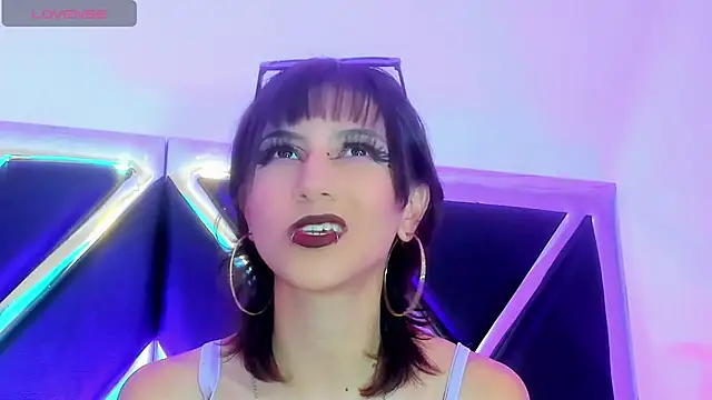 Snapshot of Naomi-Haruno chatting on January 10, 2025, 4:12 am Naomi-Haruno online show from January 10, 2025, 4:12 am