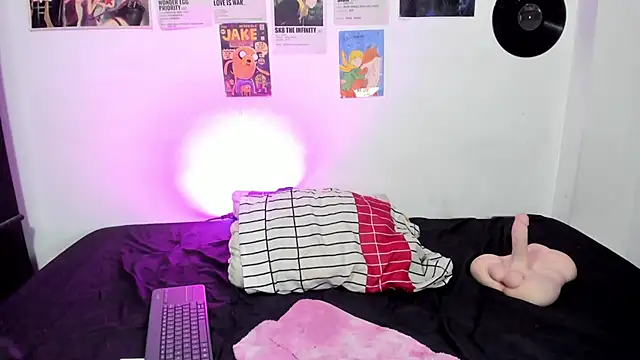 Snapshot of Naomi-Haruno chatting on October 17, 2025, 1:42 am Naomi-Haruno online show from October 17, 2025, 1:42 am