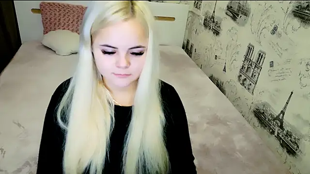 Snapshot of lovely-eyes chatting on November 1, 2025, 4:20 pm lovely-eyes online show from November 1, 2025, 4:20 pm