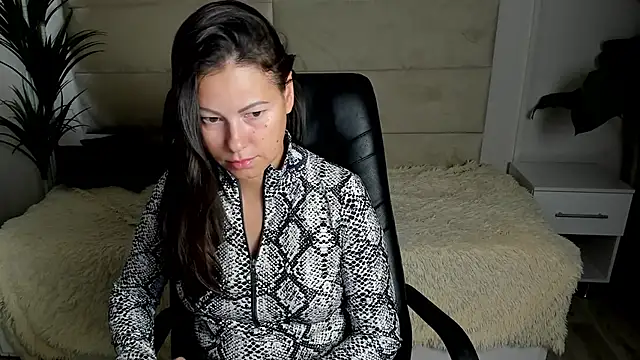 Snapshot of Dana__dom chatting on October 2, 2025, 3:35 am Dana dom online show from October 2, 2025, 3:35 am