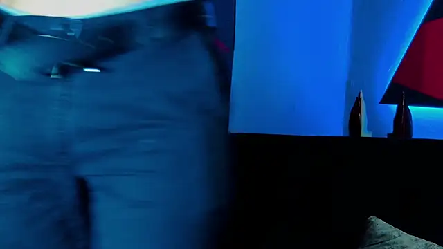 Snapshot of RickG_Oficial chatting on December 10, 2024, 1:43 am RickG Oficial online show from December 10, 2024, 1:43 am