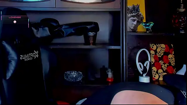 Snapshot of RickG_Oficial chatting on September 16, 2025, 6:53 pm RickG Oficial online show from September 16, 2025, 6:53 pm