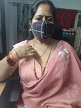Snapshot of Rani_Darling_99 chatting on July 10, 2026, 9:06 pm Rani Darling 99 online show from July 10, 2026, 9:06 pm