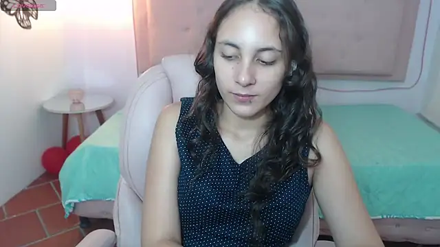 Snapshot of xlunna chatting on February 26, 2025, 8:44 pm xlunna online show from February 26, 2025, 8:44 pm