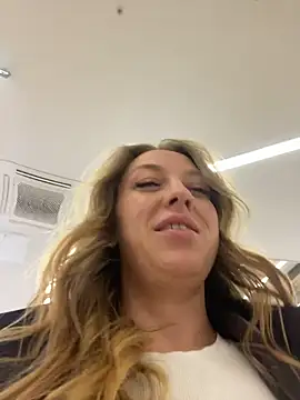 Sweet   Emily online show from January 15, 2026, 3:38 pm