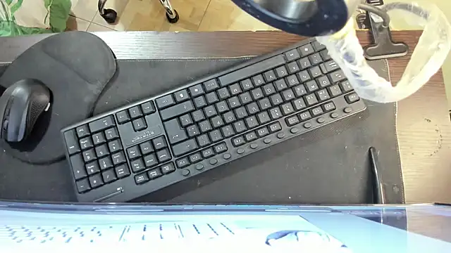 Amy Walker online show from April 16, 2026, 6:19 pm