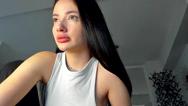 Snapshot of IreneVON chatting on January 23, 2025, 5:13 am IreneVON online show from January 23, 2025, 5:13 am