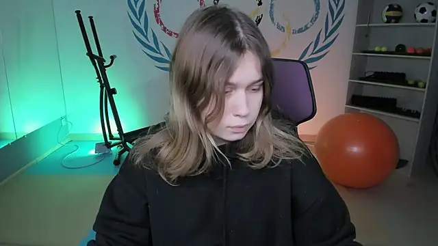 FioraMarmoris online show from January 23, 2025, 9:08 am