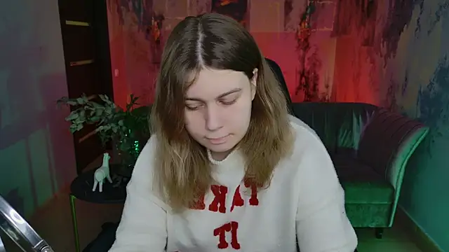 FioraMarmoris online show from February 9, 2025, 5:19 am