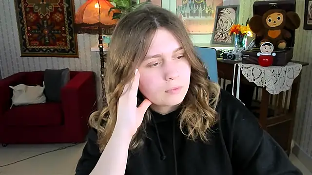 FioraMarmoris online show from March 14, 2025, 9:24 am