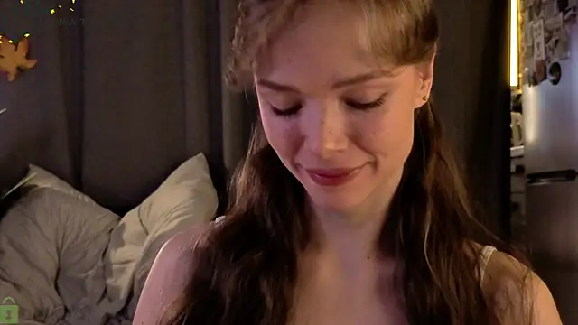 Snapshot of Eva_Natsumi chatting on November 9, 2025, 6:06 pm Eva Natsumi online show from November 9, 2025, 6:06 pm