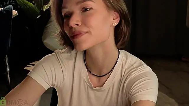 Eva Natsumi online show from January 17, 2026, 4:33 pm