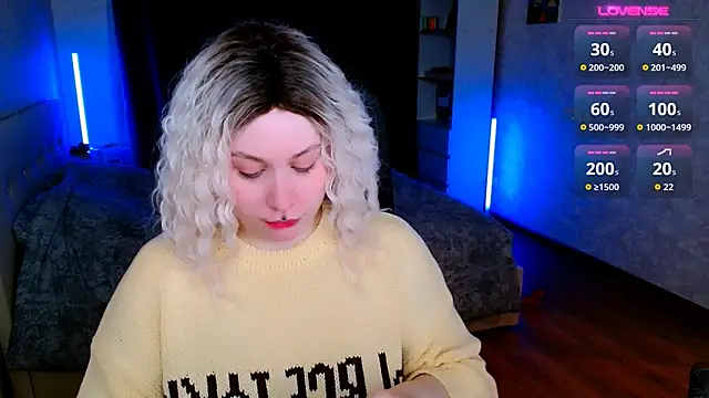 Snapshot of Blueberry-baby chatting on November 24, 2025, 5:23 pm Blueberry-baby online show from November 24, 2025, 5:23 pm