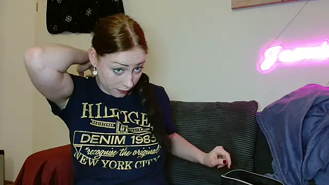 Jasmin-White online show from March 17, 2026, 7:39 pm