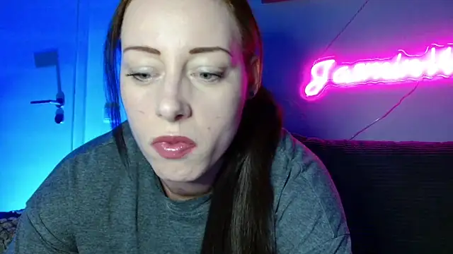 Jasmin-White online show from March 29, 2026, 8:31 pm