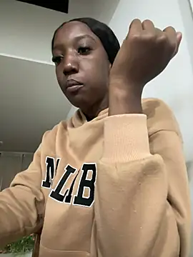 FiorelaLenin online show from February 15, 2026, 11:30 am