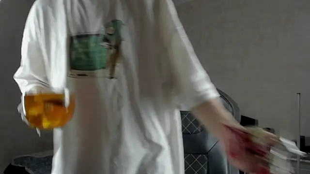 Snapshot of MasonWarholl chatting on February 27, 2026, 8:09 pm MasonWarholl online show from February 27, 2026, 8:09 pm